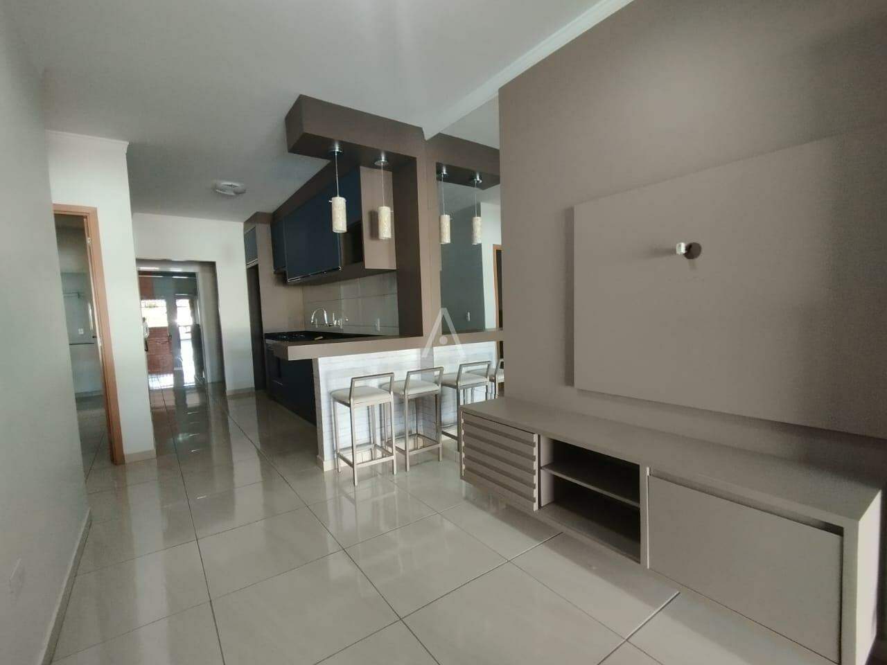 Casa Residencial para para aluguel no Bairro MORUMBI em CASCAVEL:
