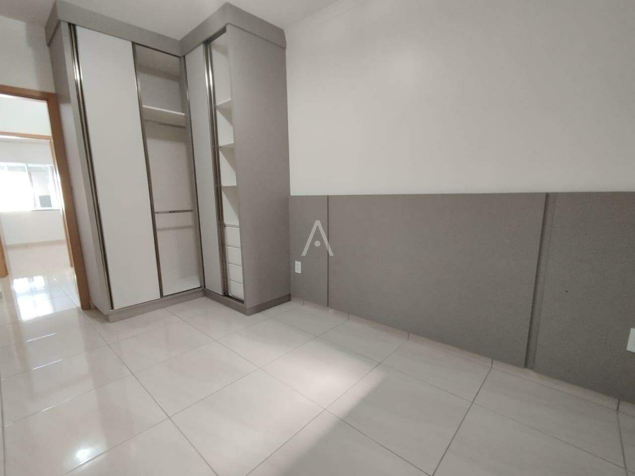 Casa Residencial para para aluguel no Bairro MORUMBI em CASCAVEL: