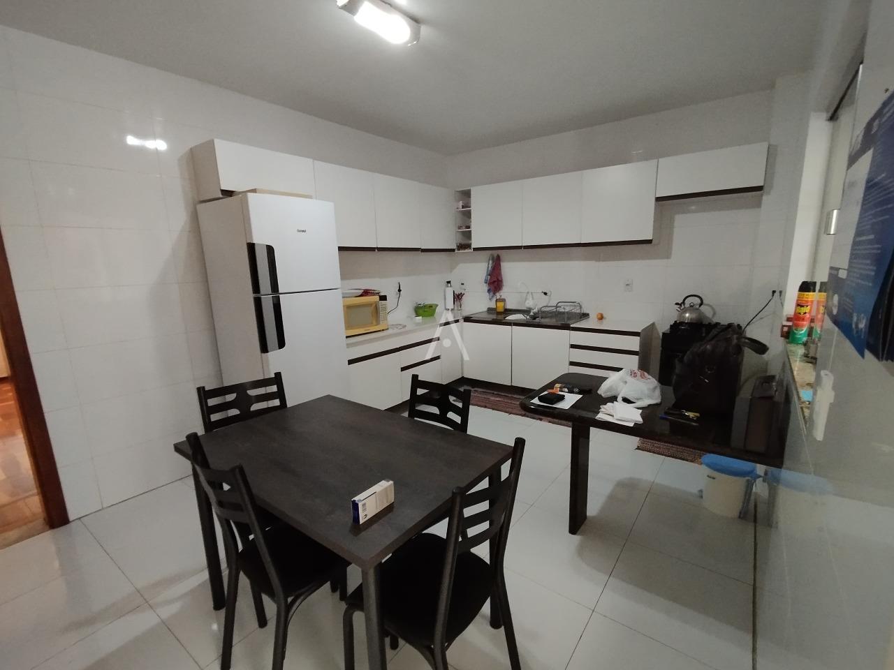 Sobrado para à venda no Bairro SAO CRISTOVAO em CASCAVEL: COZINHA