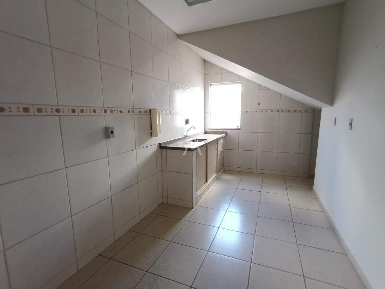 Sala Comercial para para aluguel no Bairro COQUEIRAL em CASCAVEL: 