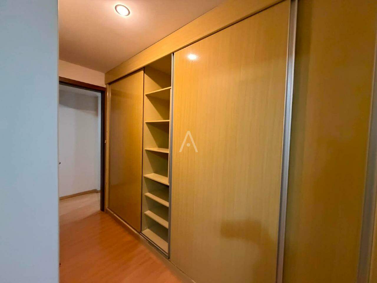 Apartamento para para aluguel no Bairro CENTRO em CASCAVEL: