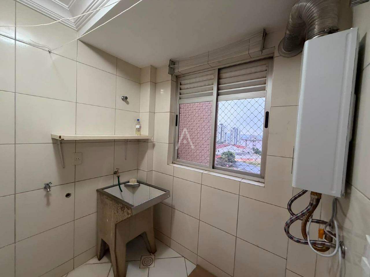 Apartamento para para aluguel no Bairro CENTRO em CASCAVEL: