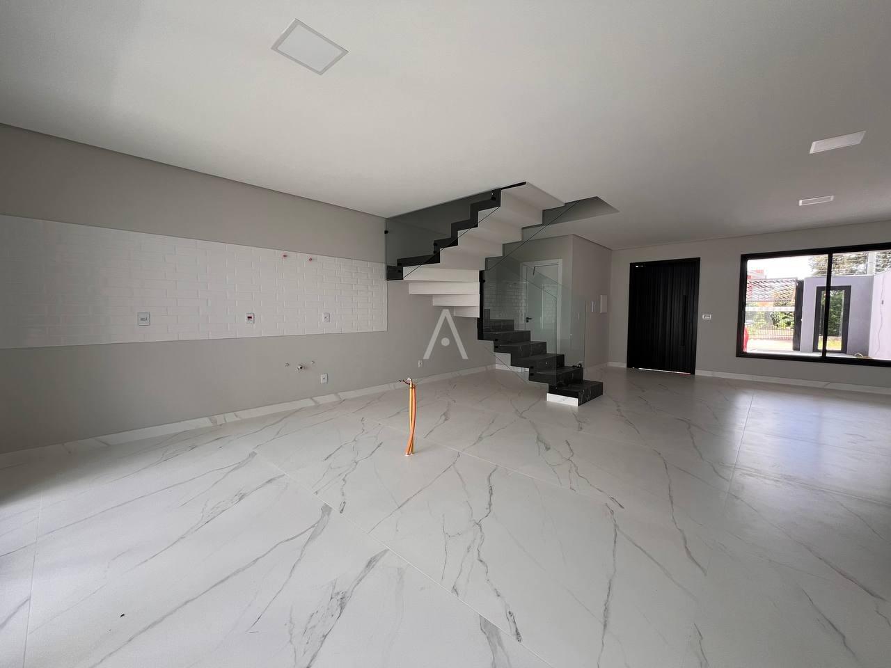 Sobrado para à venda no Bairro COUNTRY em CASCAVEL: 