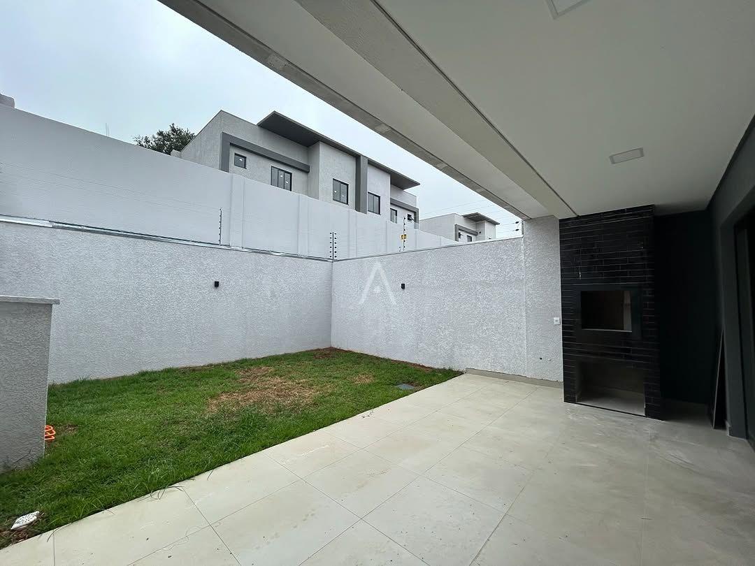 Sobrado para à venda no Bairro COUNTRY em CASCAVEL: 