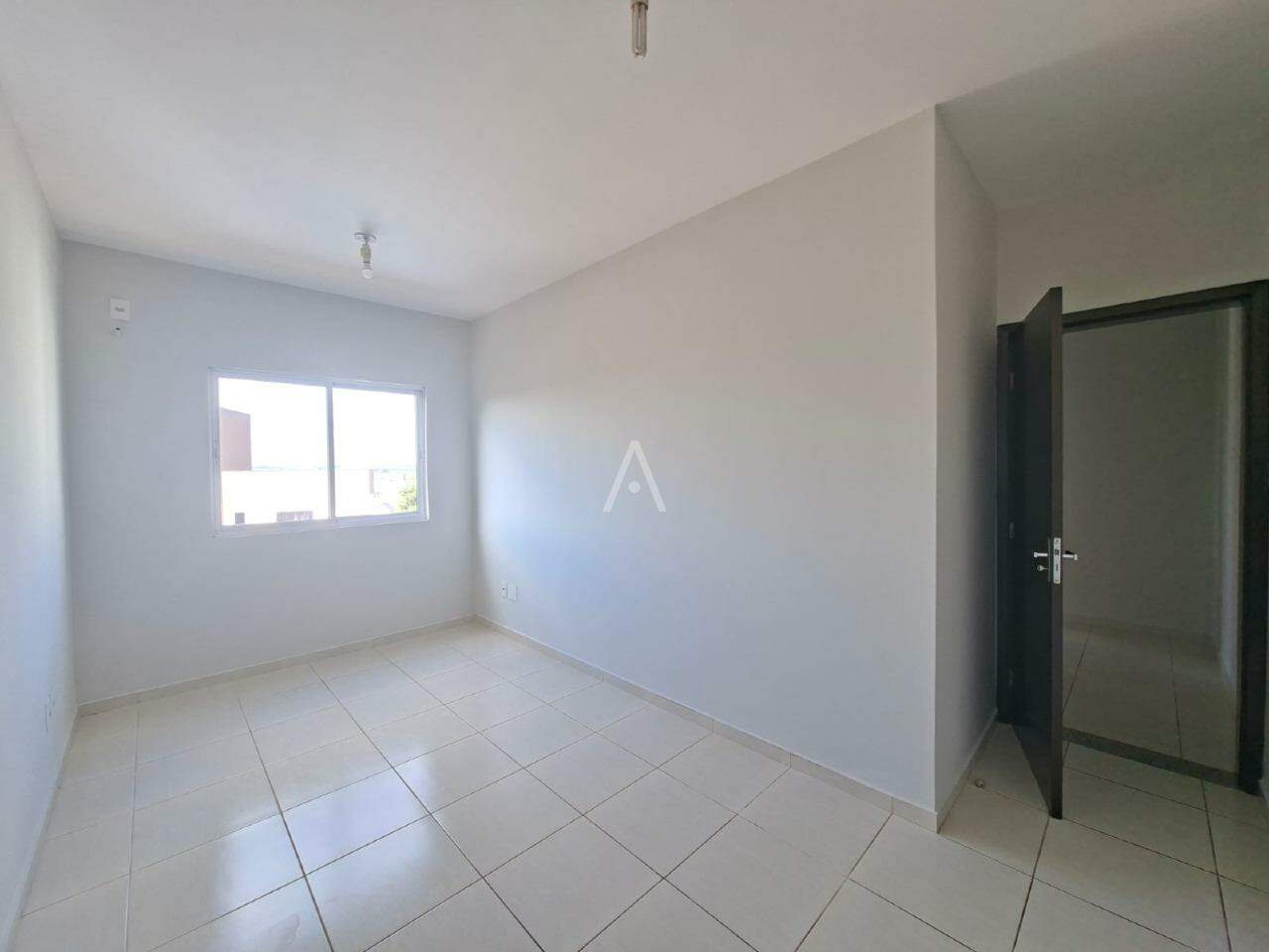 Apartamento para para aluguel no Bairro UNIVERSITARIO em CASCAVEL:
