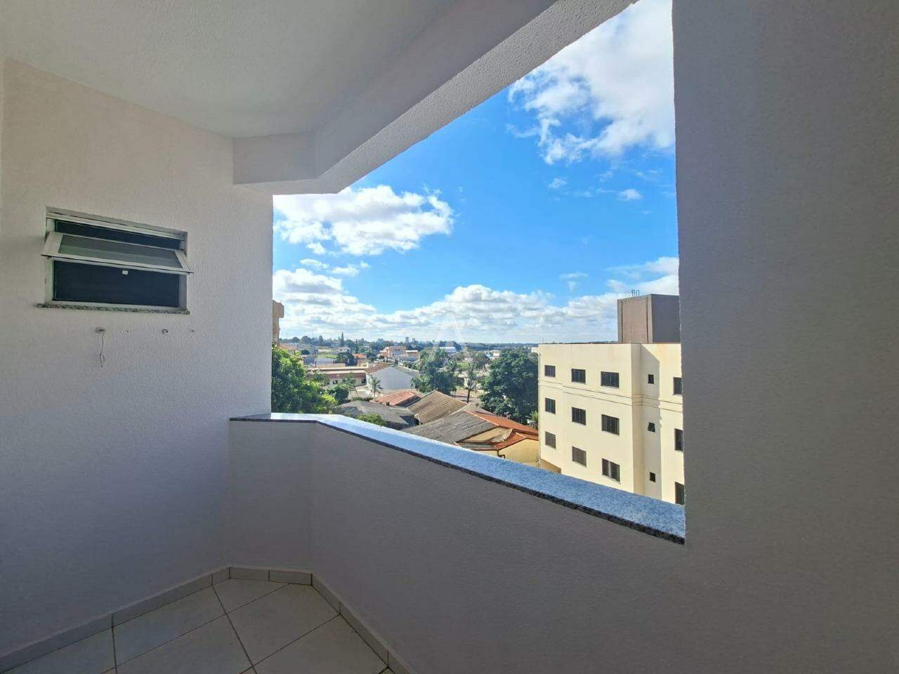 Apartamento para para aluguel no Bairro UNIVERSITARIO em CASCAVEL: