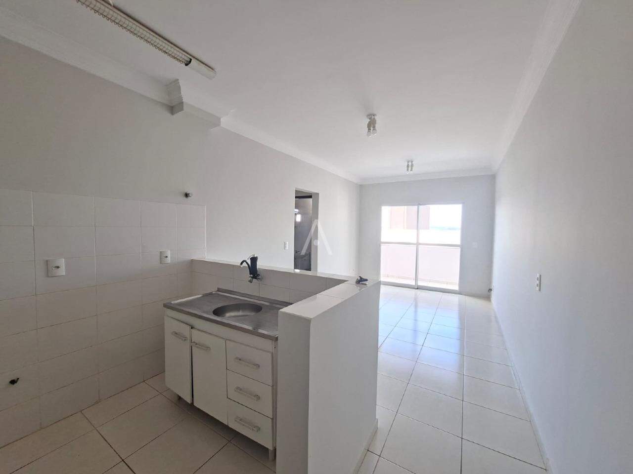Apartamento para para aluguel no Bairro UNIVERSITARIO em CASCAVEL: 
