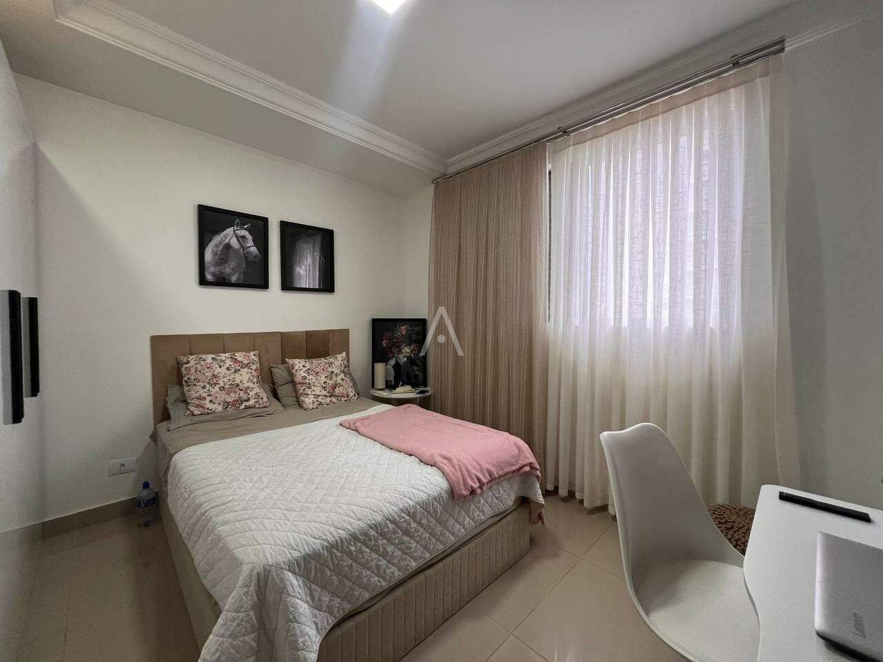Apartamento para à venda no Bairro CENTRO em CASCAVEL: