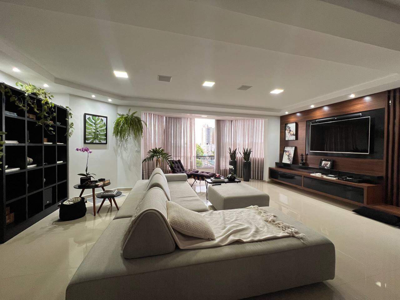 Apartamento para à venda no Bairro CENTRO em CASCAVEL: