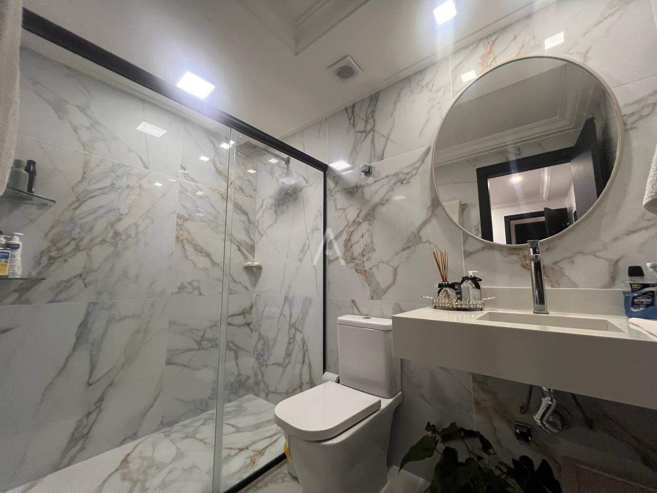 Apartamento para à venda no Bairro CENTRO em CASCAVEL:
