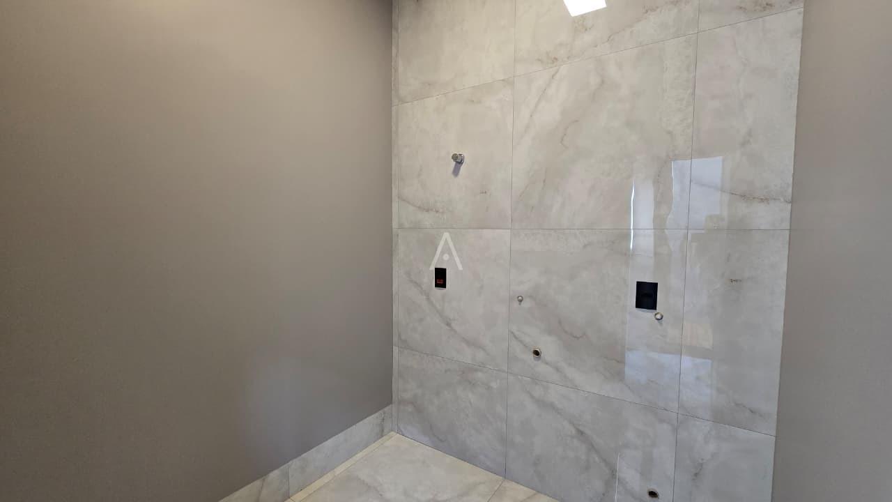 Casa Residencial para à venda no Bairro JARDIM GISELA em TOLEDO: 