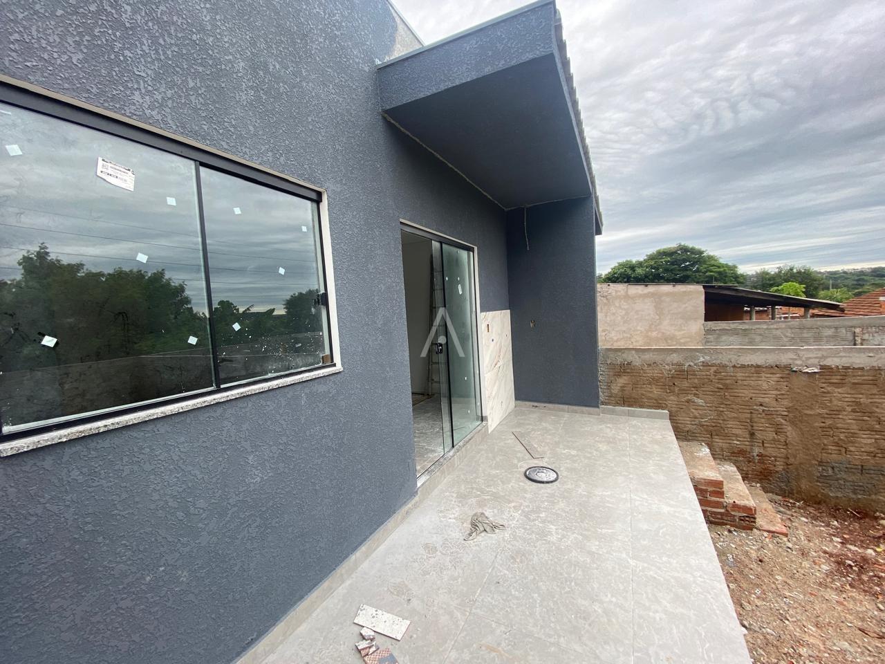 Casa Residencial para à venda no Bairro Vila Pioneiro em TOLEDO: 