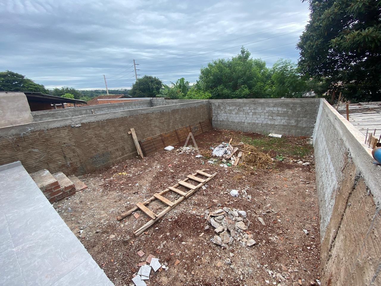 Casa Residencial para à venda no Bairro Vila Pioneiro em TOLEDO: 