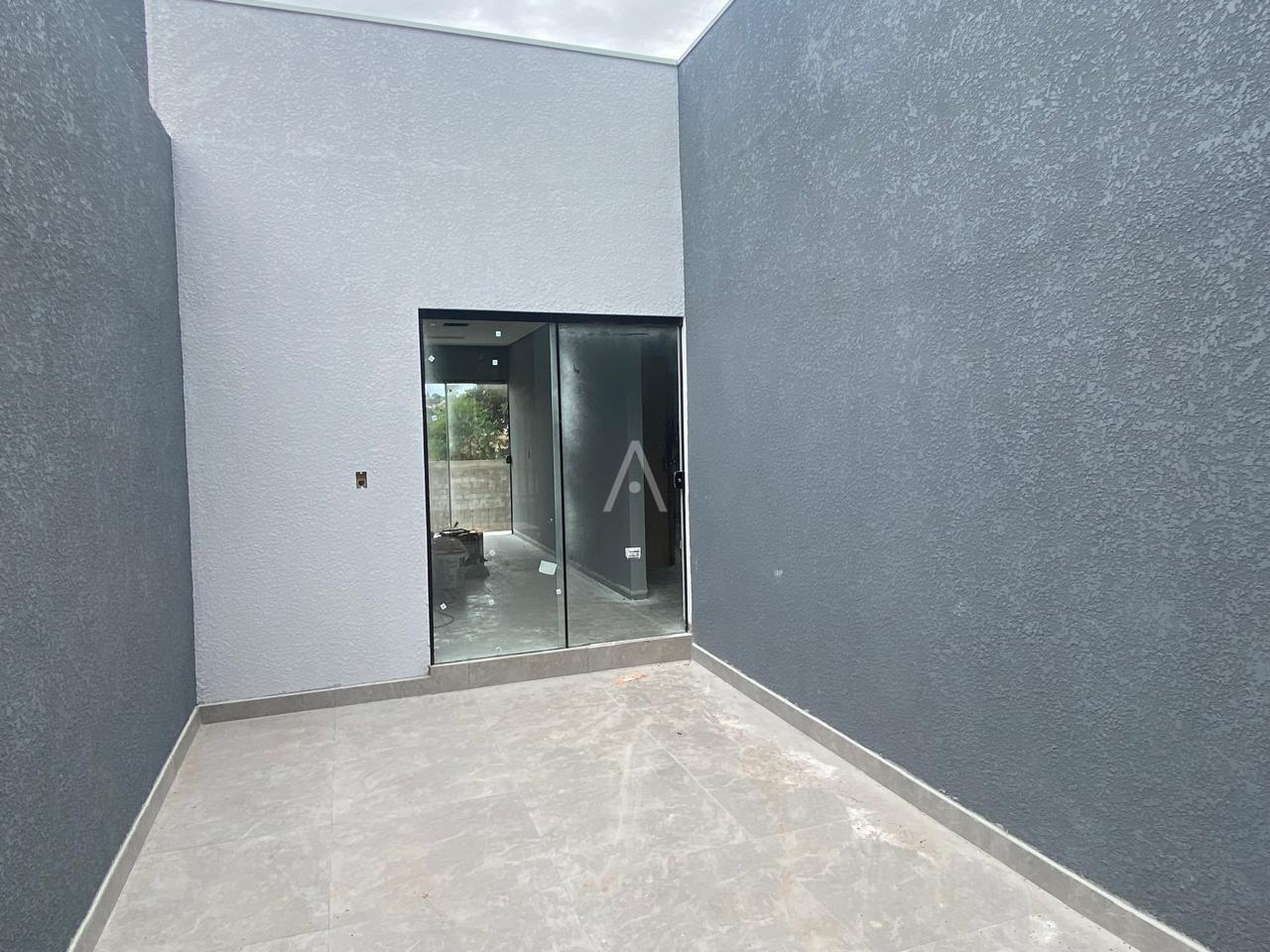 Casa Residencial para à venda no Bairro Vila Pioneiro em TOLEDO: 