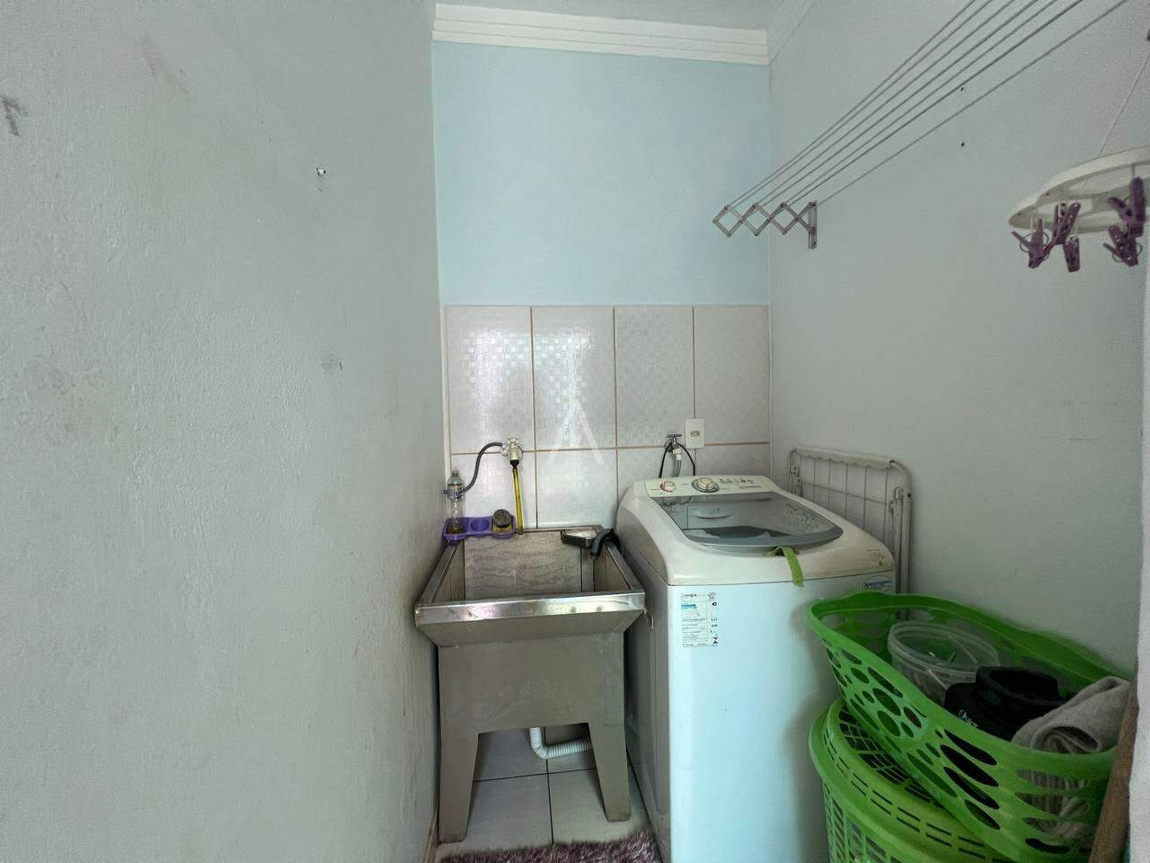 Casa Residencial para à venda no Bairro PACAEMBU em CASCAVEL: 