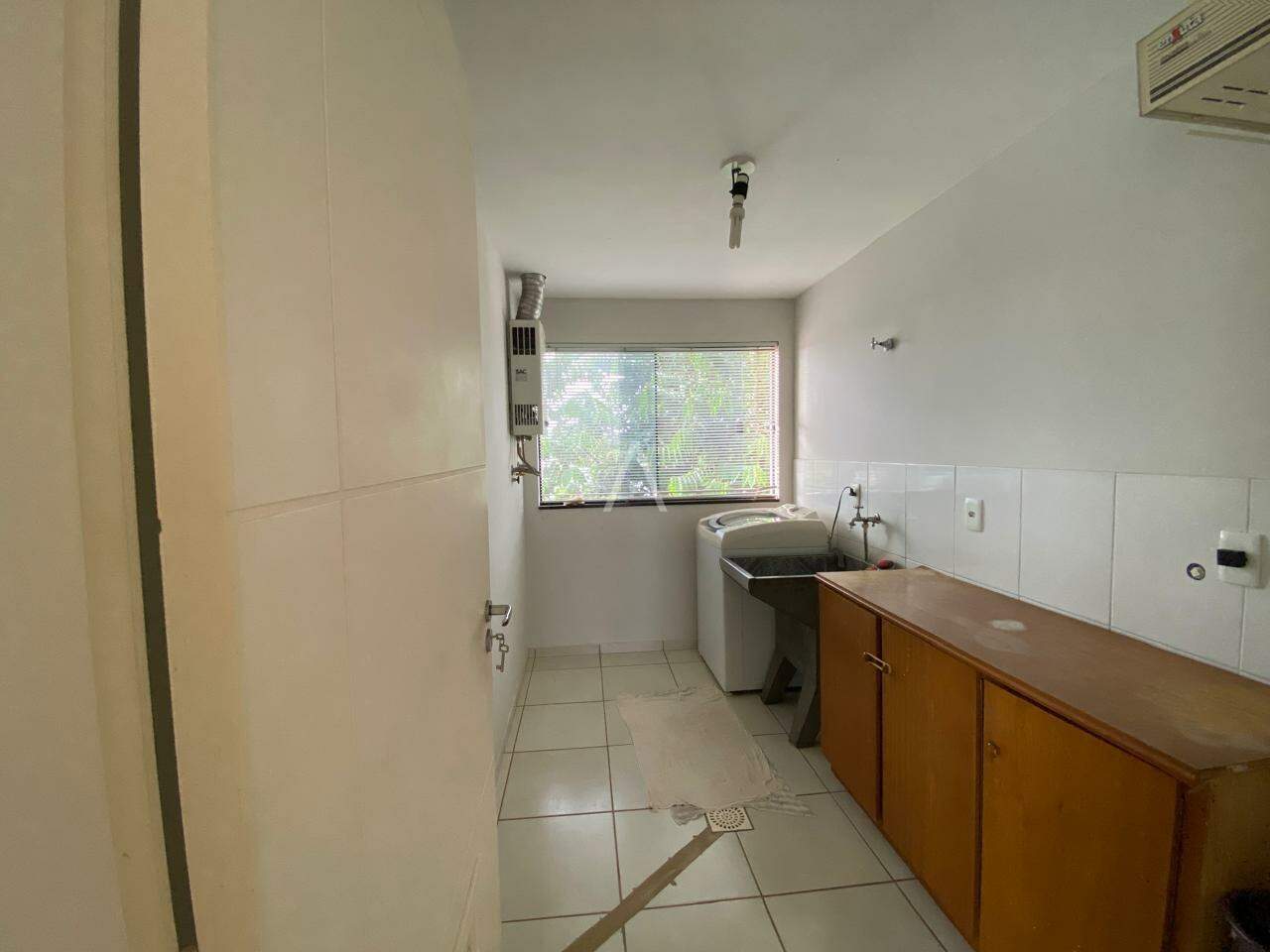 Sobrado para à venda no Bairro CANCELLI em CASCAVEL: