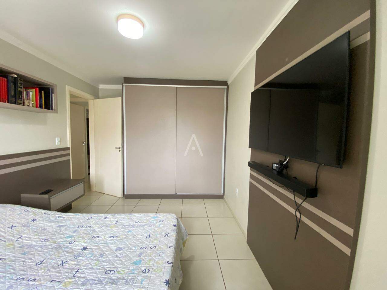 Sobrado para à venda no Bairro CANCELLI em CASCAVEL: