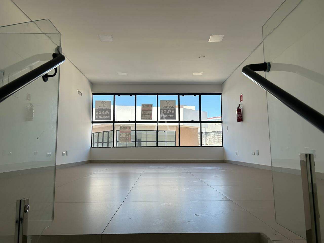 Sala Comercial para para aluguel no Bairro CENTRO em CASCAVEL: piso superior