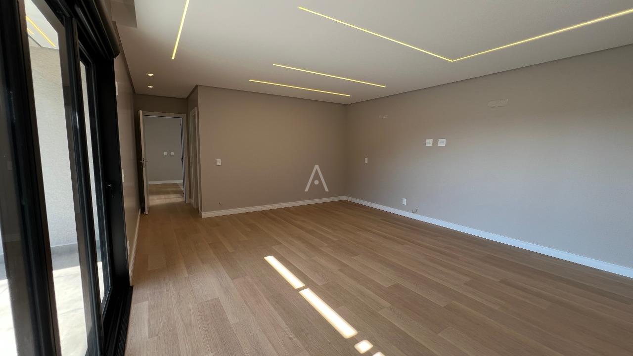 Sobrado para à venda no Bairro TROPICAL III em CASCAVEL: 