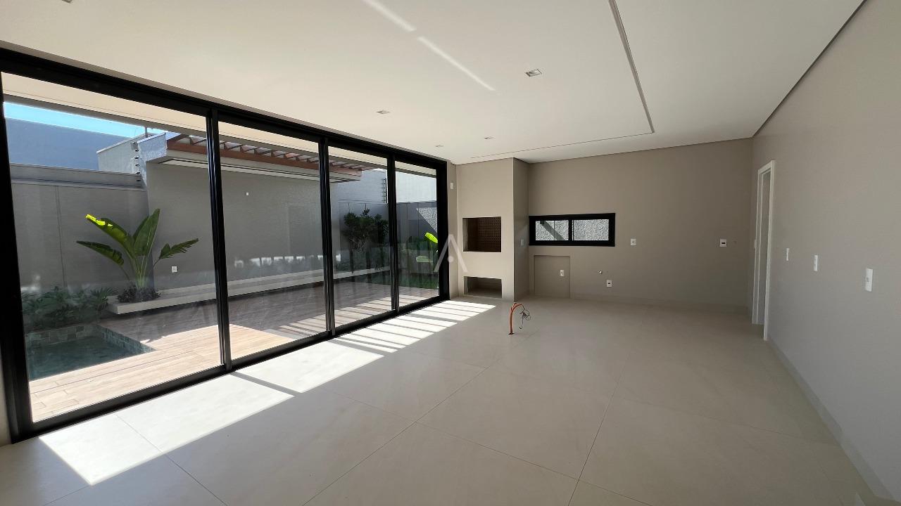 Sobrado para à venda no Bairro TROPICAL III em CASCAVEL: 