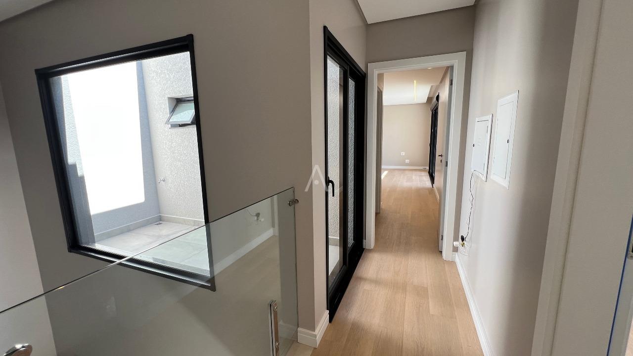 Sobrado para à venda no Bairro TROPICAL III em CASCAVEL: 