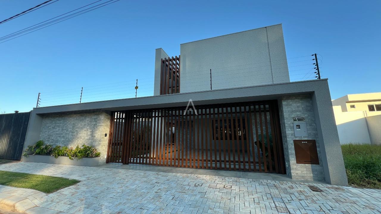 Sobrado para à venda no Bairro TROPICAL III em CASCAVEL: 