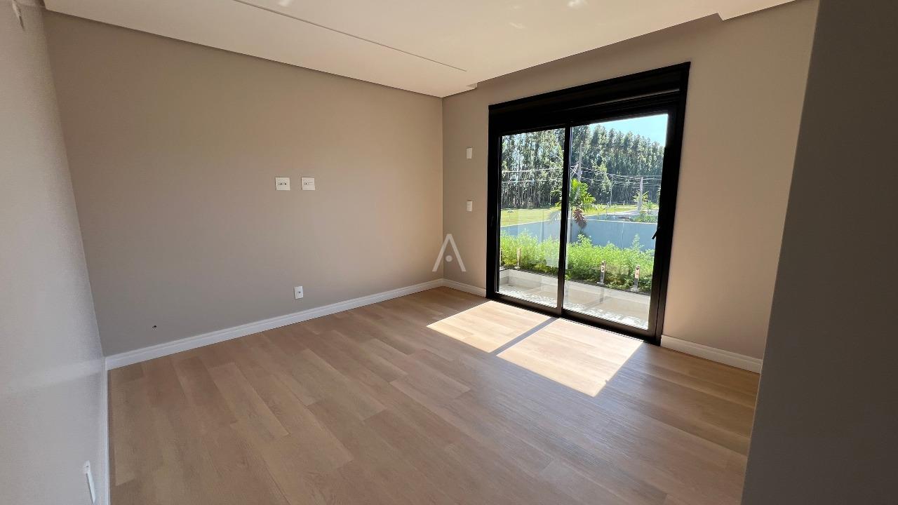 Sobrado para à venda no Bairro TROPICAL III em CASCAVEL: 