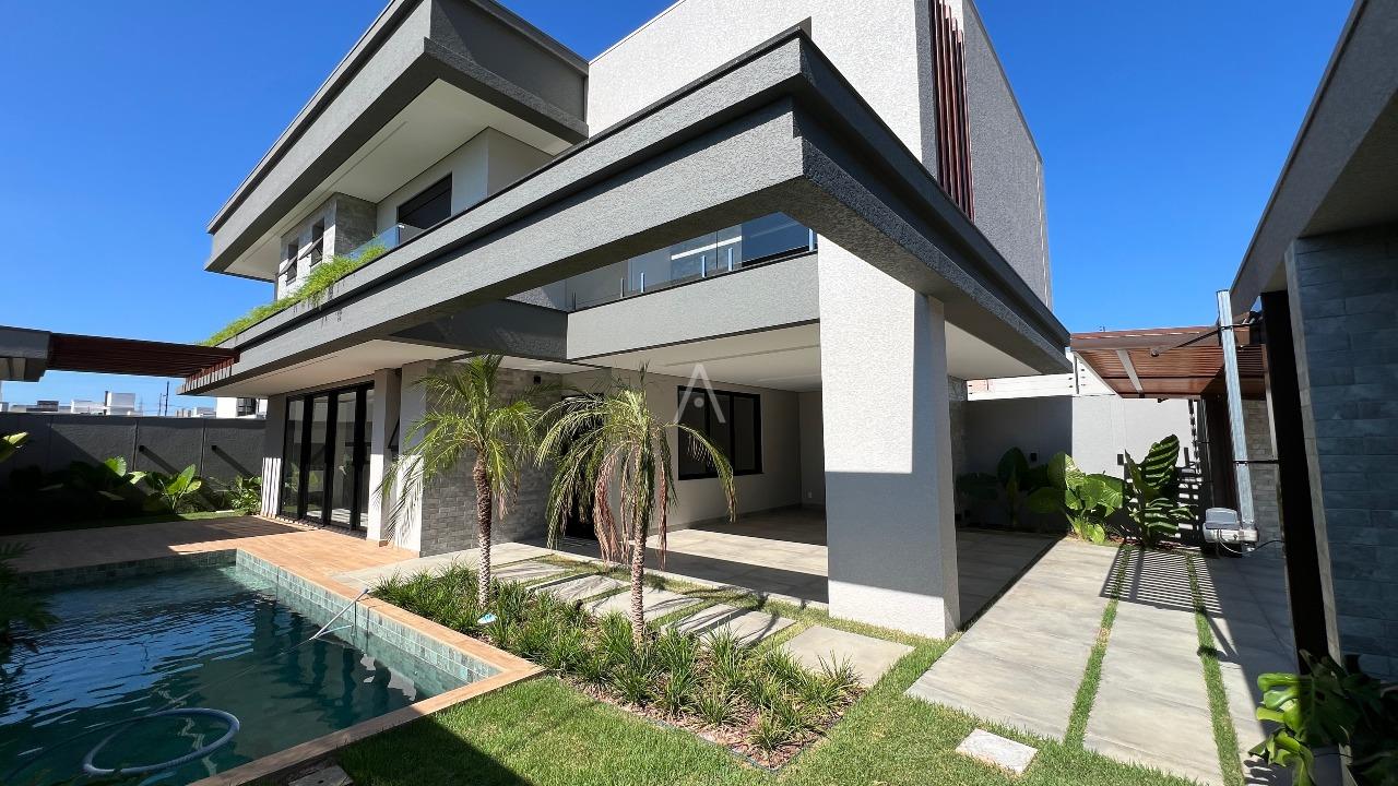 Sobrado para à venda no Bairro TROPICAL III em CASCAVEL: 