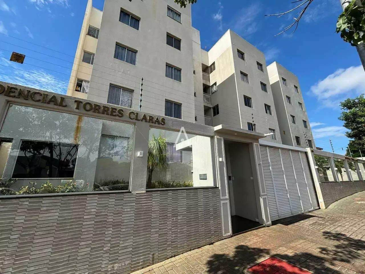 Apartamento para para aluguel no Bairro MARIA LUIZA em CASCAVEL: 