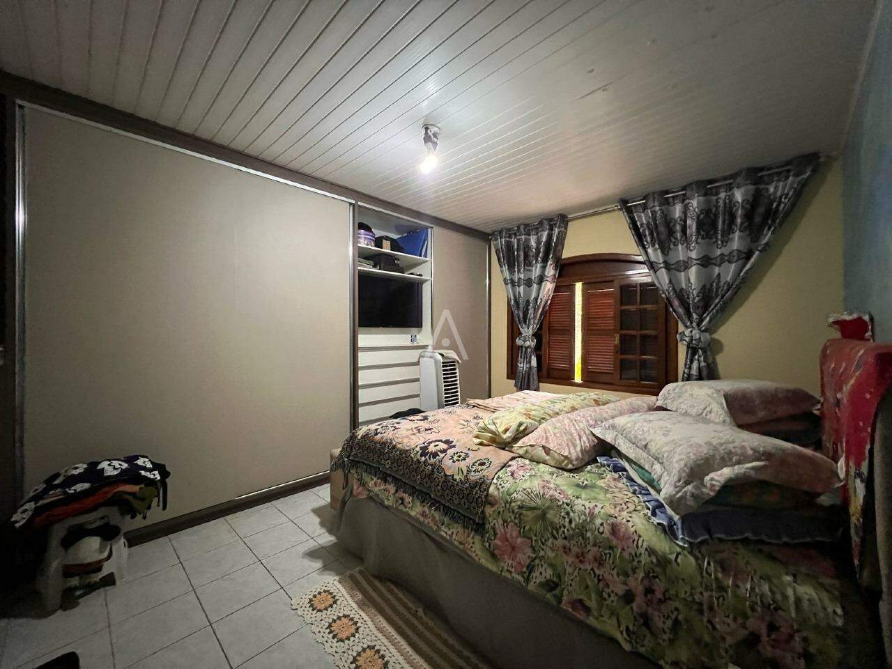 Casa Residencial para à venda no Bairro ALTO ALEGRE em CASCAVEL: 