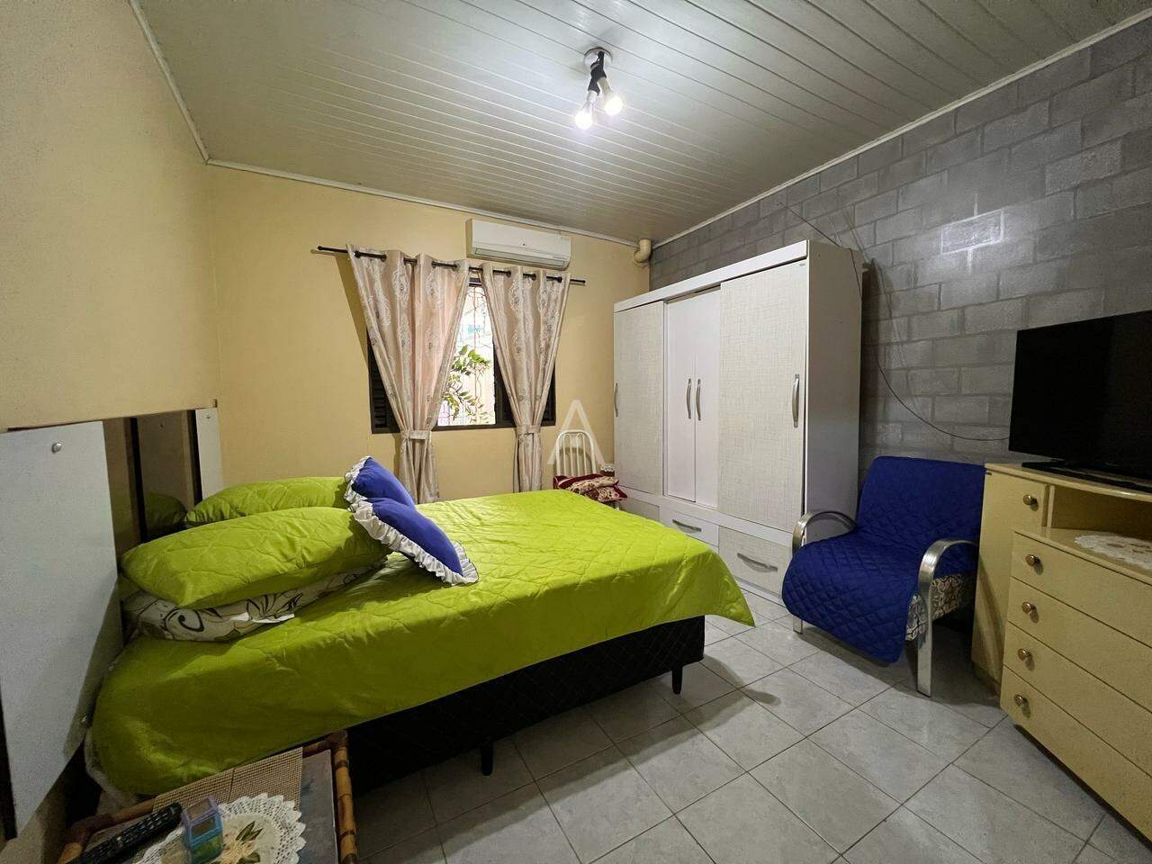 Casa Residencial para à venda no Bairro ALTO ALEGRE em CASCAVEL: 