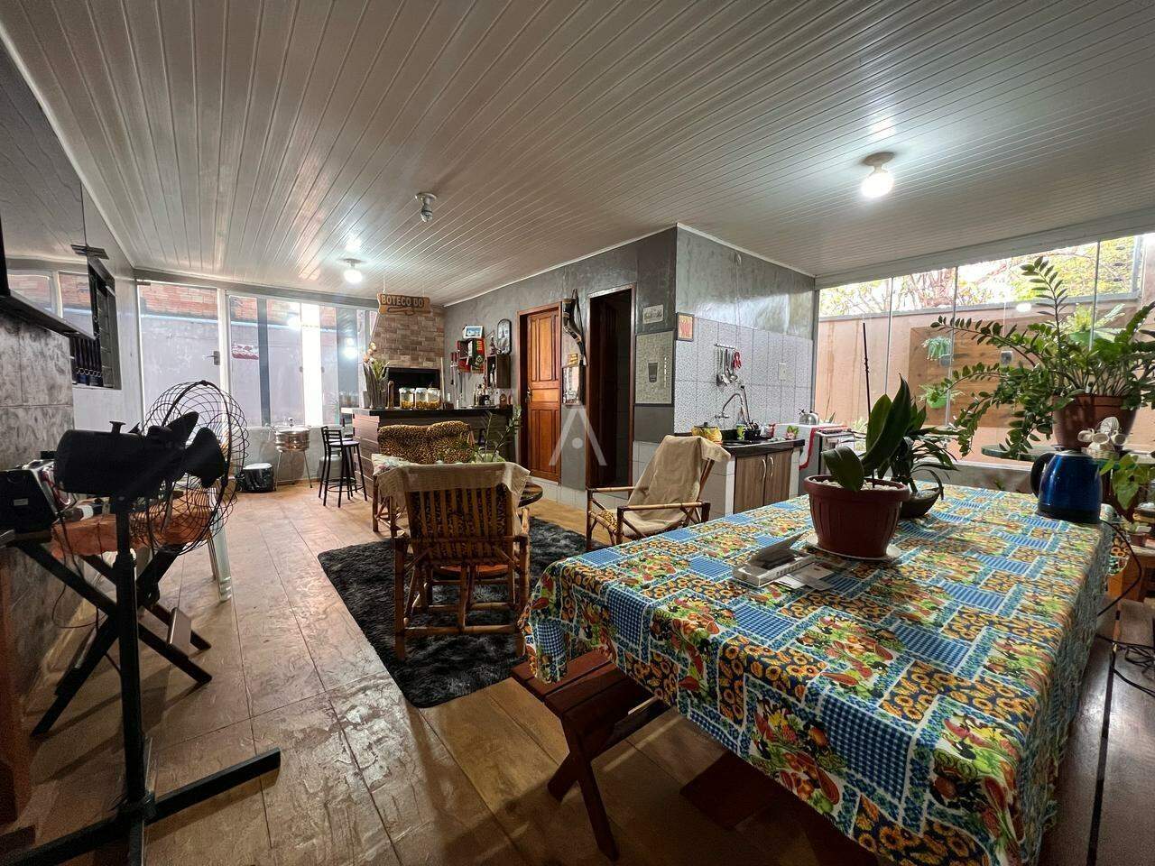 Casa Residencial para à venda no Bairro ALTO ALEGRE em CASCAVEL: 