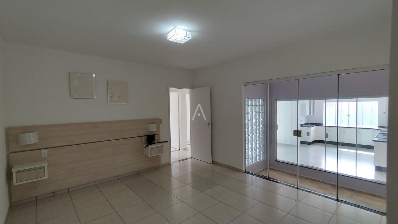 Casa Residencial para à venda no Bairro JARDIM PARIZZOTTO em TOLEDO: 