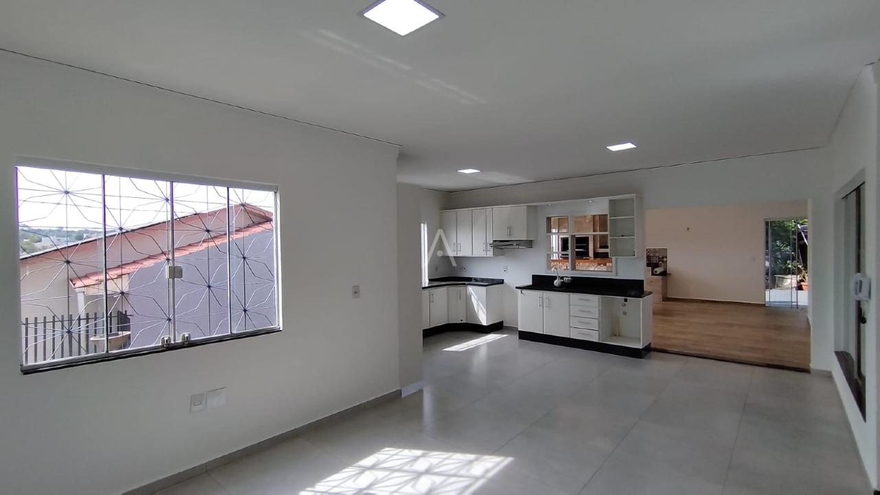 Casa Residencial para à venda no Bairro JARDIM PARIZZOTTO em TOLEDO: 