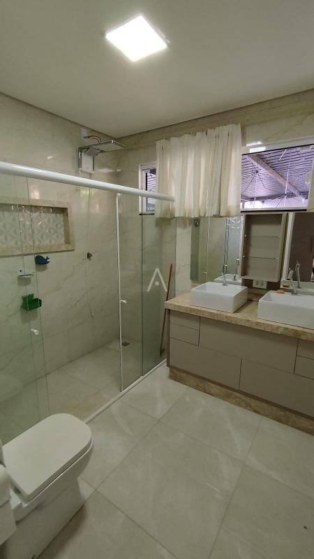 Casa Residencial para à venda no Bairro JARDIM PARIZZOTTO em TOLEDO: 