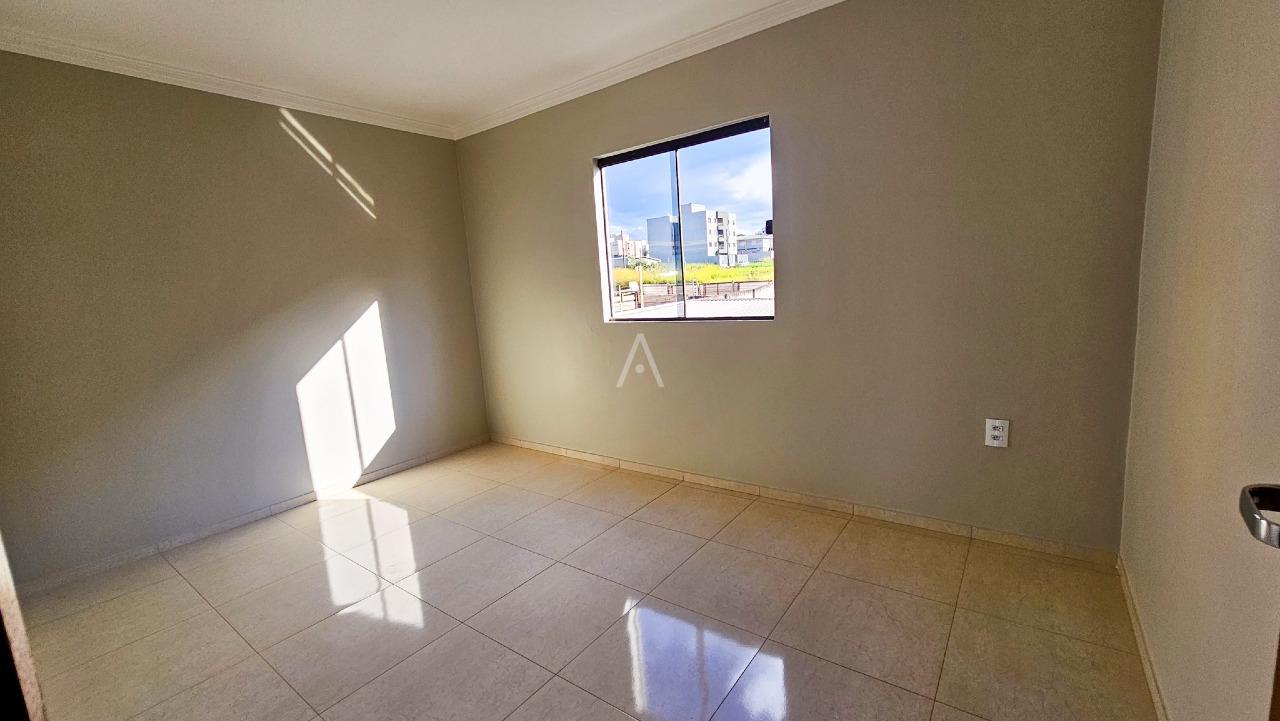 Sobrado para à venda no Bairro FAG em CASCAVEL: