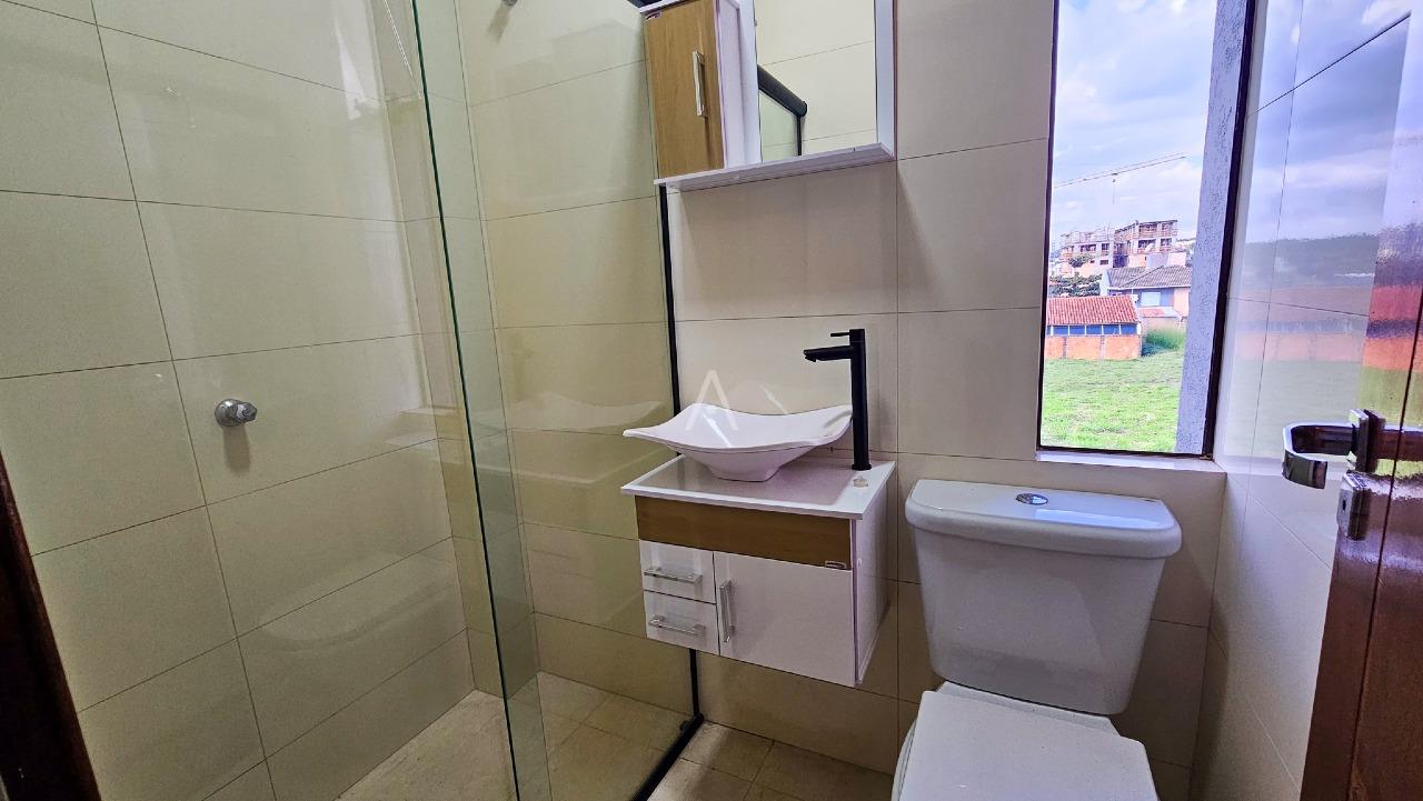 Sobrado para à venda no Bairro FAG em CASCAVEL: