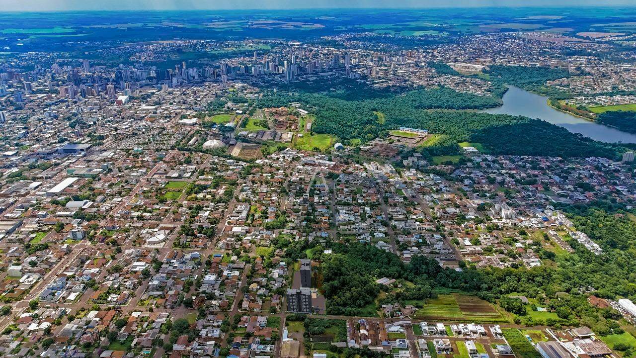 Apartamento para à venda no Bairro MARIA LUIZA em CASCAVEL: 
