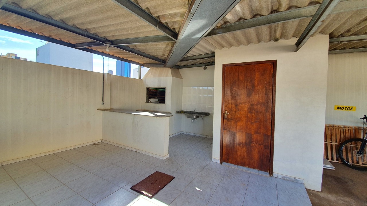 Apartamento para para aluguel no Bairro CENTRO em CASCAVEL: 