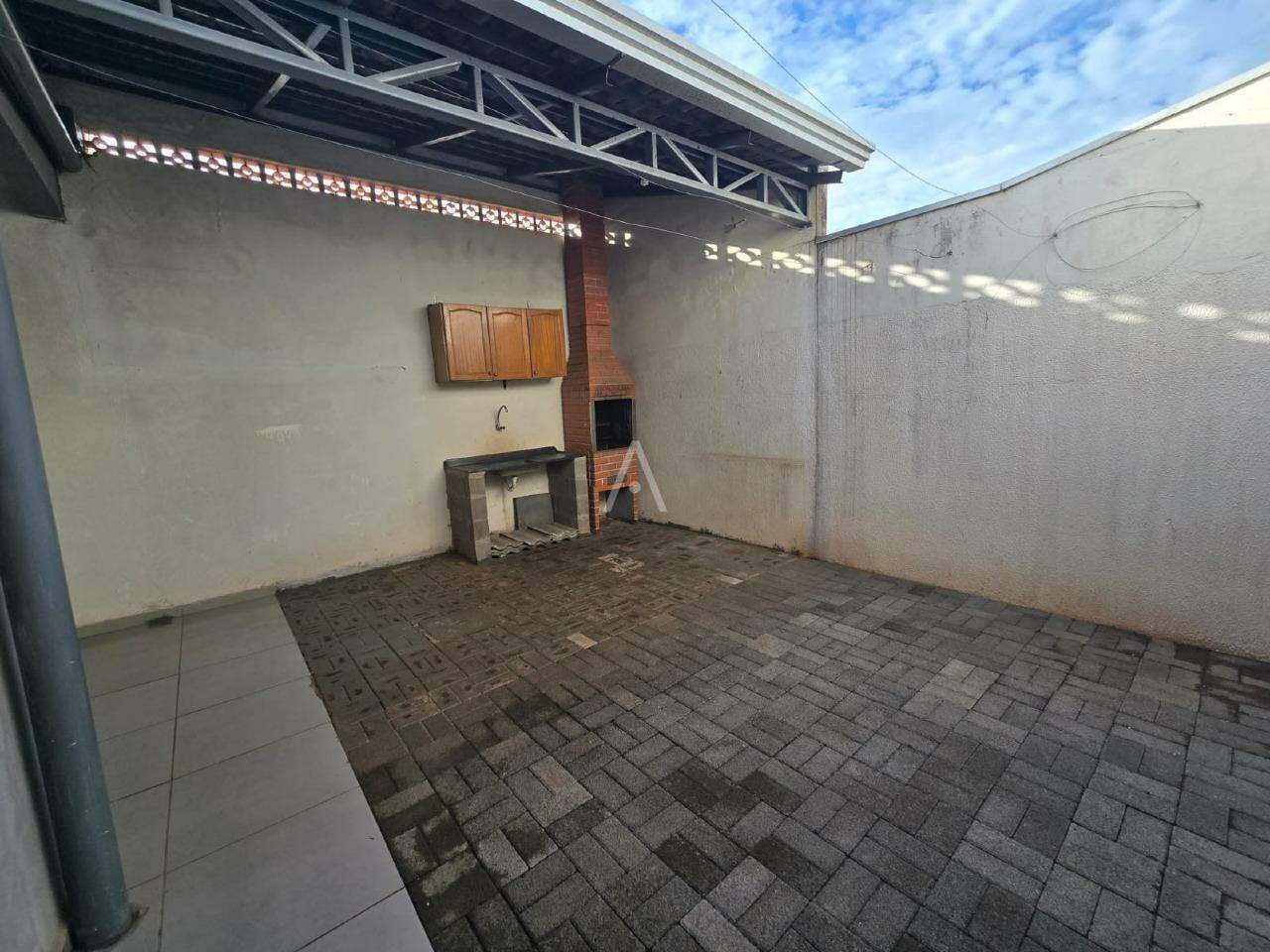 Casa Residencial para à venda no Bairro MONTREAL em CASCAVEL: 