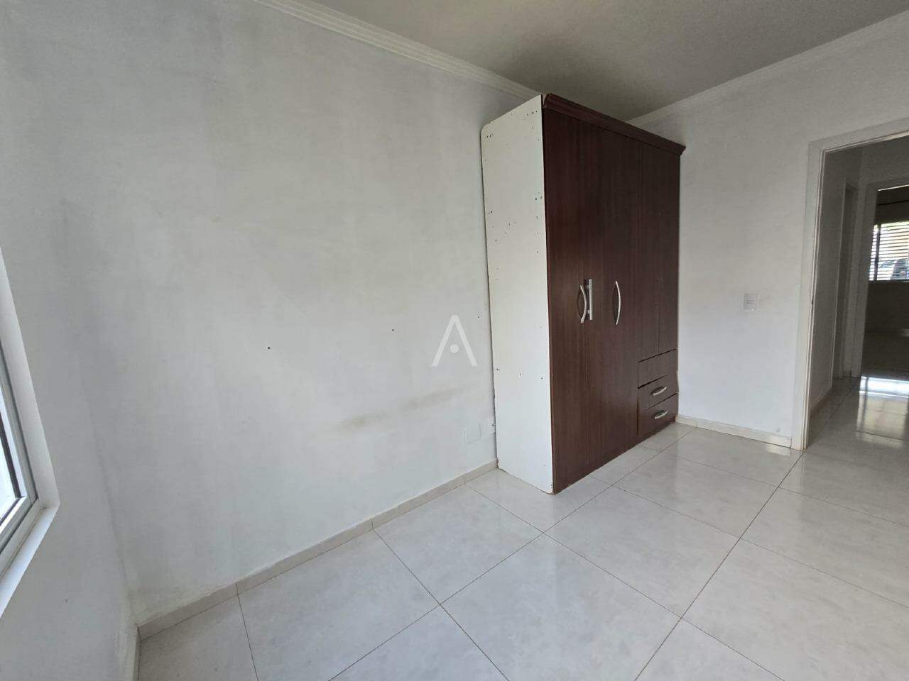 Casa Residencial para à venda no Bairro MONTREAL em CASCAVEL: 