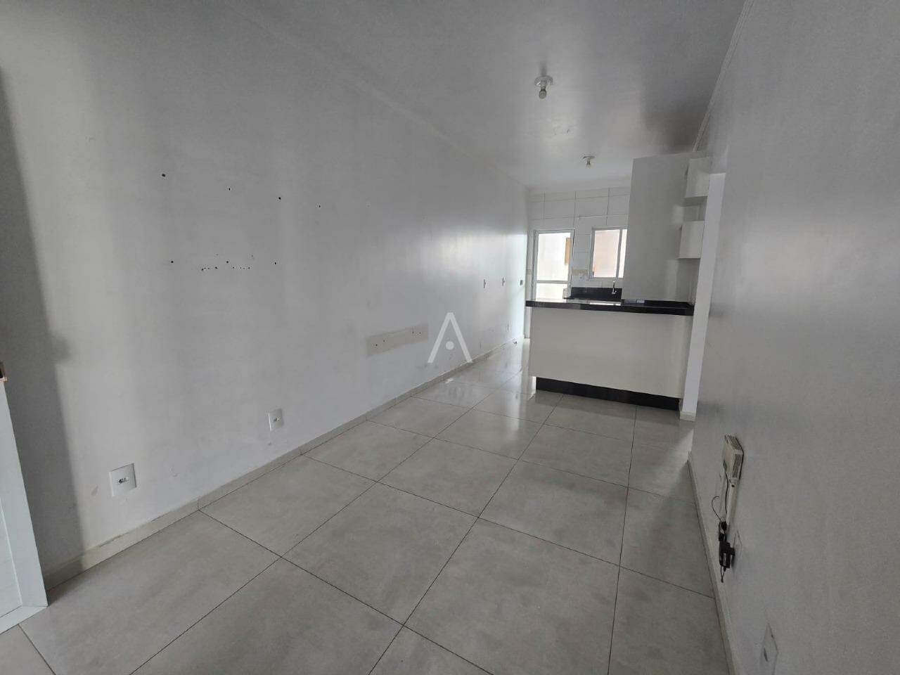 Casa Residencial para à venda no Bairro MONTREAL em CASCAVEL: 