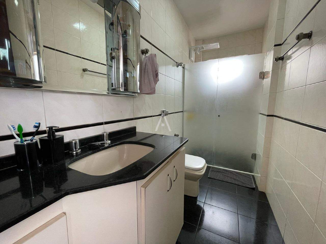 Apartamento para à venda no Bairro CENTRO em CASCAVEL: