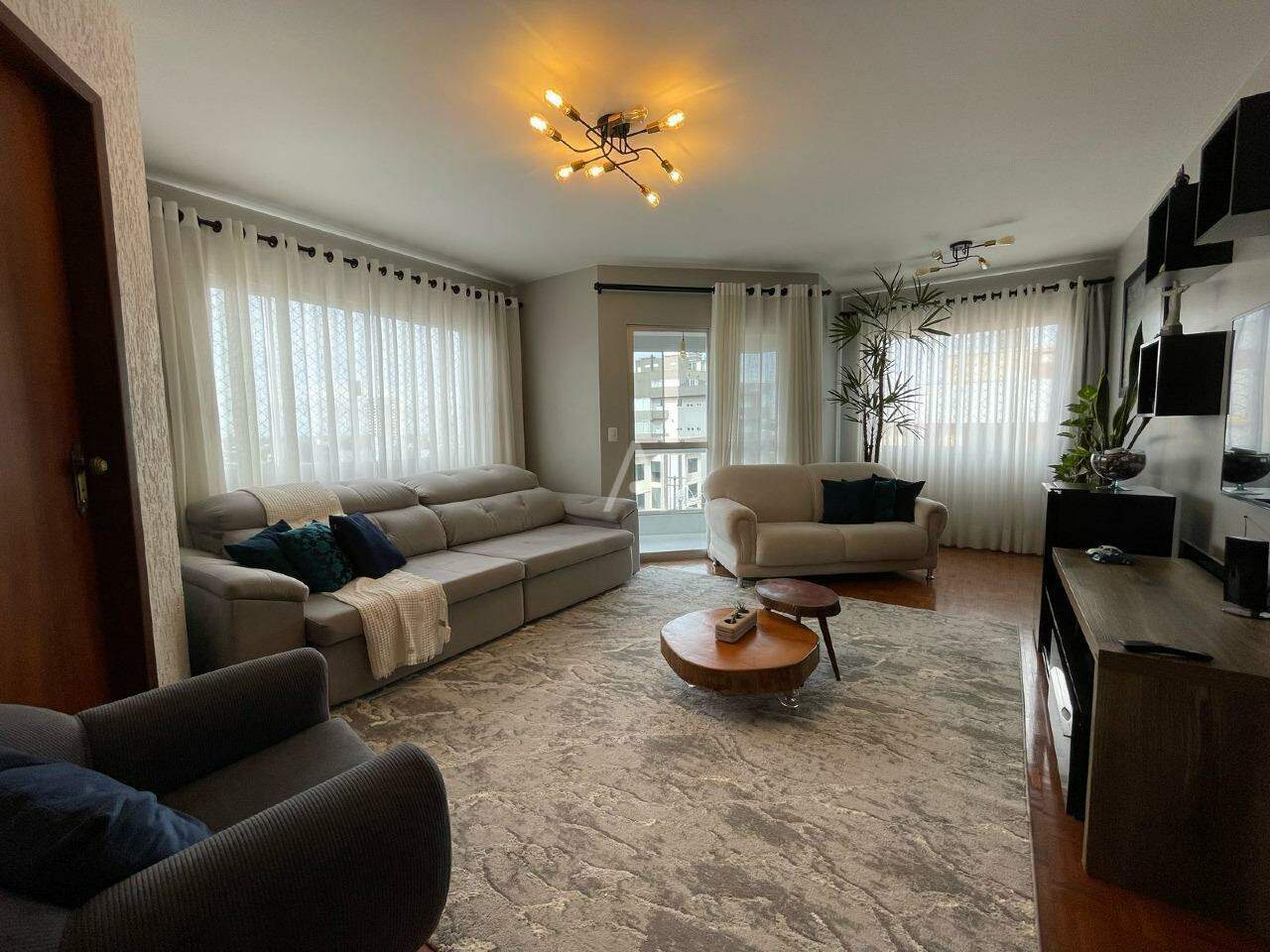 Apartamento para à venda no Bairro CENTRO em CASCAVEL: