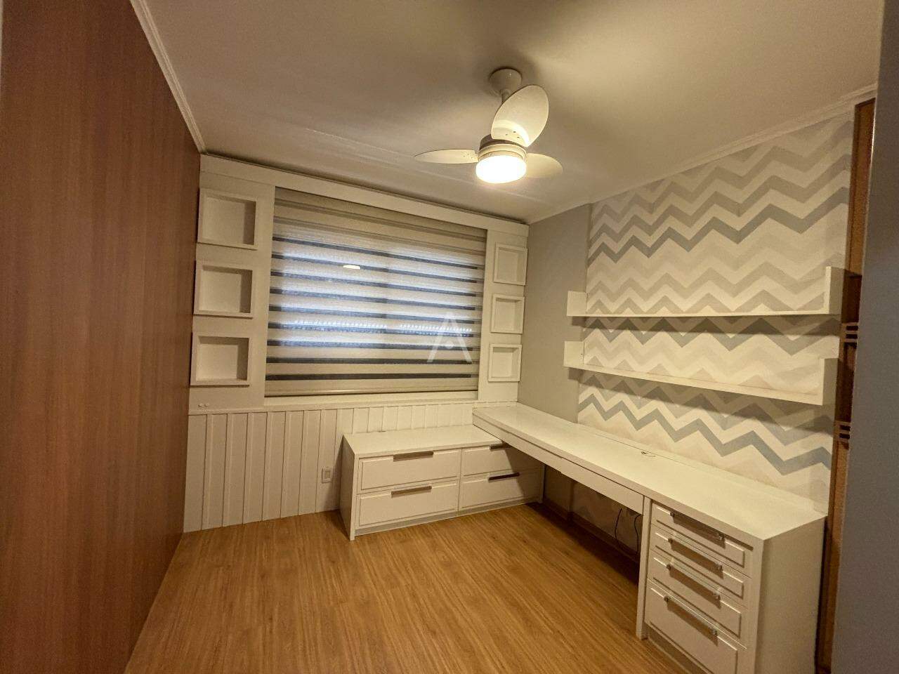 Apartamento para para aluguel no Bairro CENTRO em CASCAVEL: