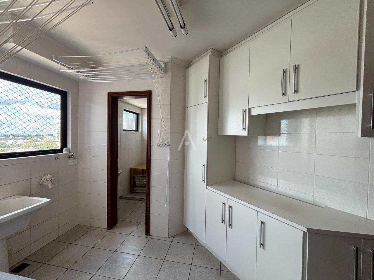 Apartamento para para aluguel no Bairro CENTRO em CASCAVEL: