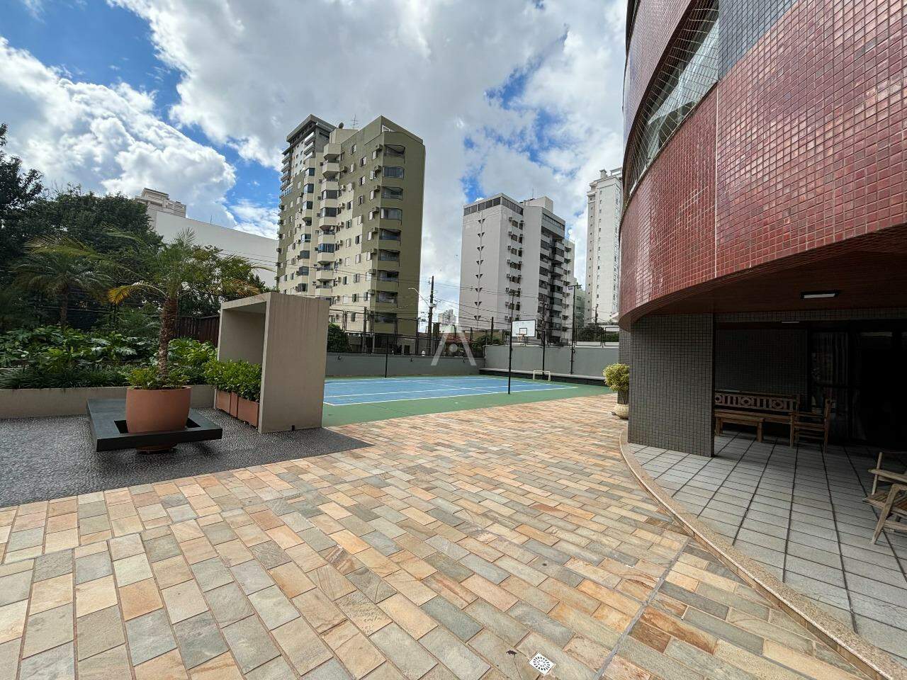 Apartamento para para aluguel no Bairro CENTRO em CASCAVEL: