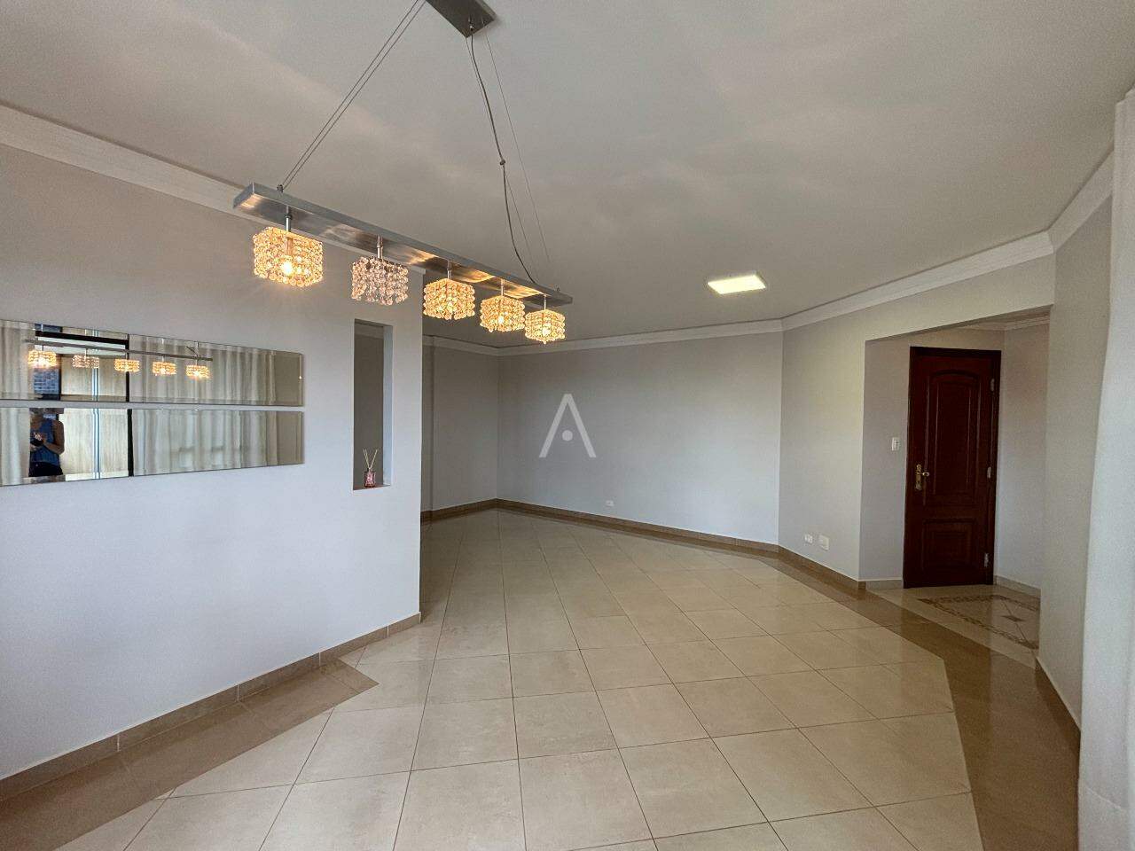 Apartamento para para aluguel no Bairro CENTRO em CASCAVEL: