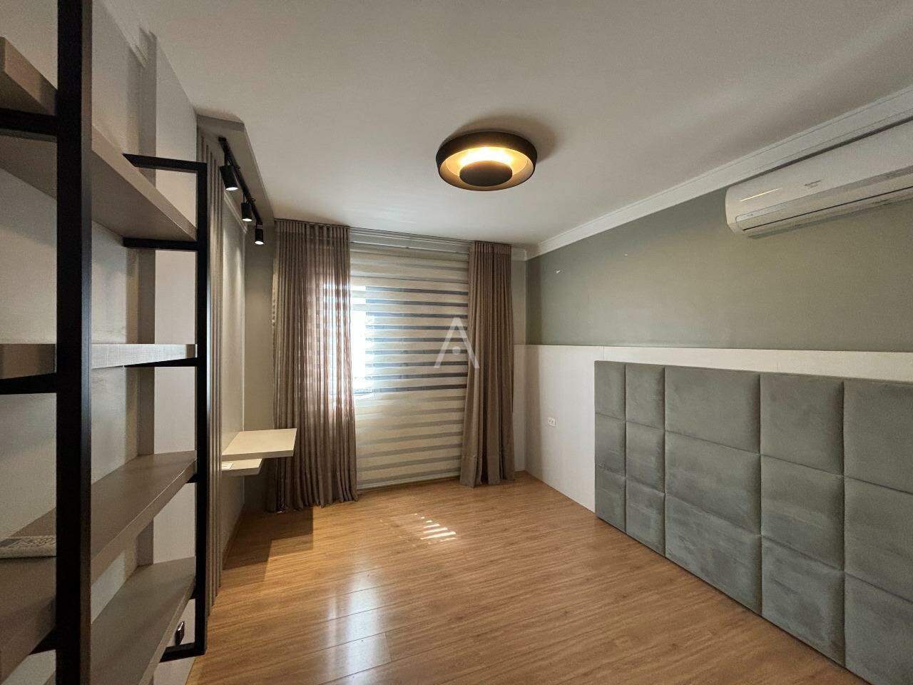 Apartamento para para aluguel no Bairro CENTRO em CASCAVEL: