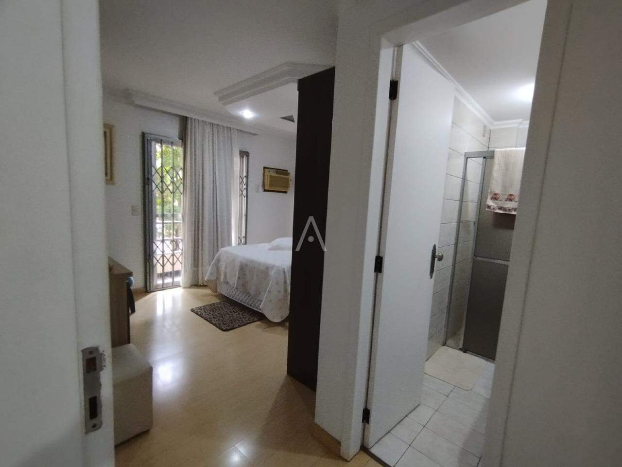 Apartamento para à venda no Bairro CENTRO em CASCAVEL: